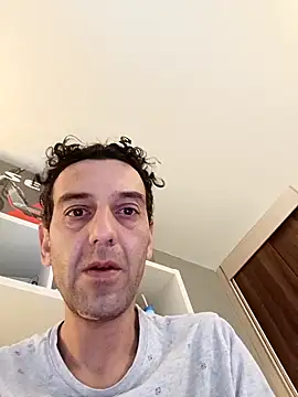 XXX chat uživo modela Sextructor@xh