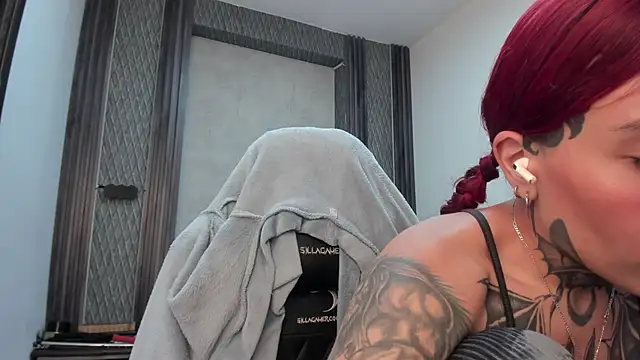 Živý XXX chat selene_red_