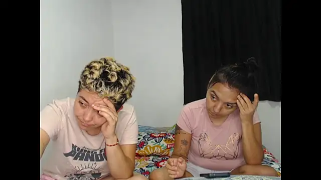 Chat +18 de kathy_luisa ao vivo