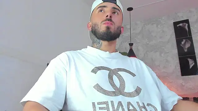 Živý XXX chat martin_foster_