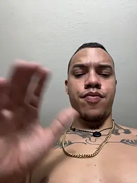 AlphaMasterXxx Live XXX-chat