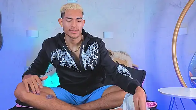 ItsZairen 现场XXX聊天