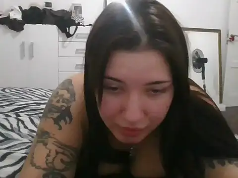 cherryxxox Webcamshow