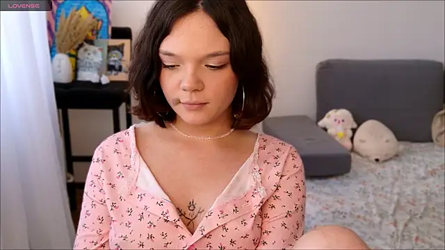 Sweety_cheeky live XXX chat