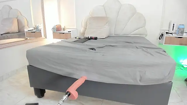 Candaceoweens 라이브 XXX 채팅