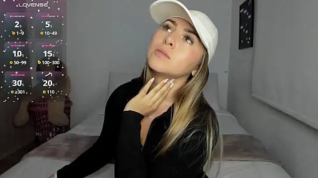 sophie_morenoon Live XXX chat