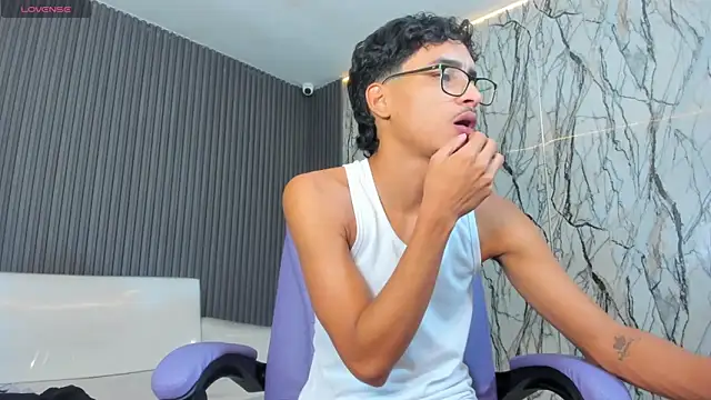 Chatroom XXX en direct de allens_joe