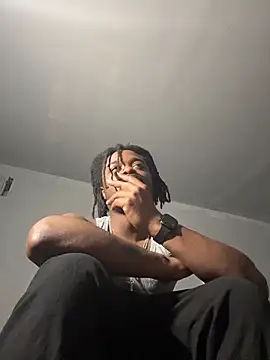 Chatroom XXX en direct de MIGHTYDEMONXXX