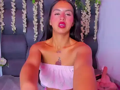 Chat +18 de CloeMorenti_ ao vivo