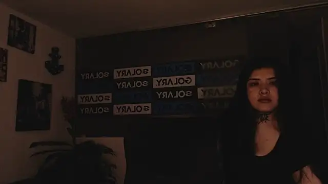 Chat +18 de Ivy_Brown_ ao vivo