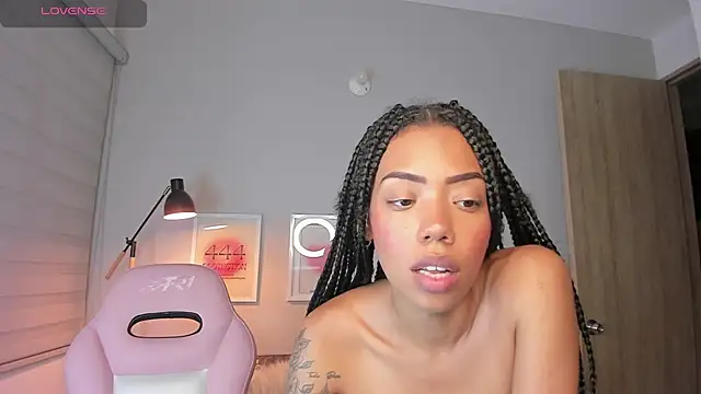 Chat +18 de ashley_23_ ao vivo