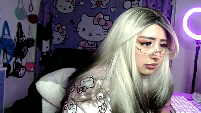 Živý XXX chat lussyevans24