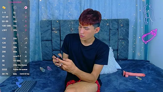 NicolasTorrez Webcam show