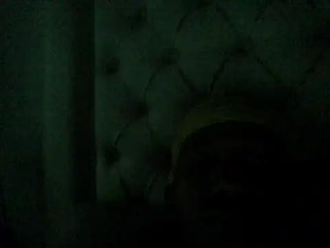 NonhumanButtery Show in webcam