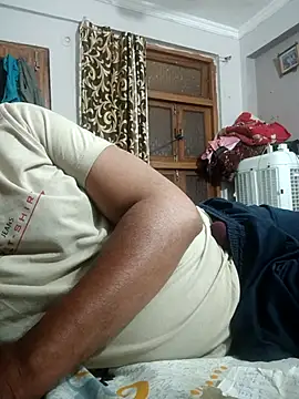 vardh033's Live XXX Chat