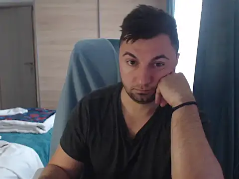 HankMalone Chat XXX live