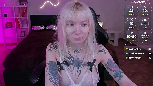 tattoo_art_baby Chat XXX live