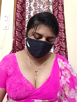 Indian_Telugu_Indhu Chat XXX in diretta