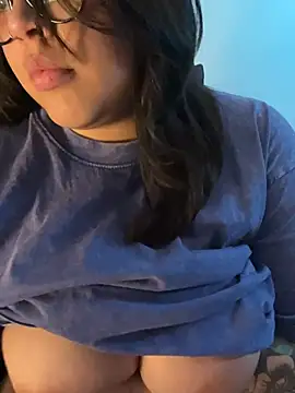 Chat +18 de miacanela_xo ao vivo