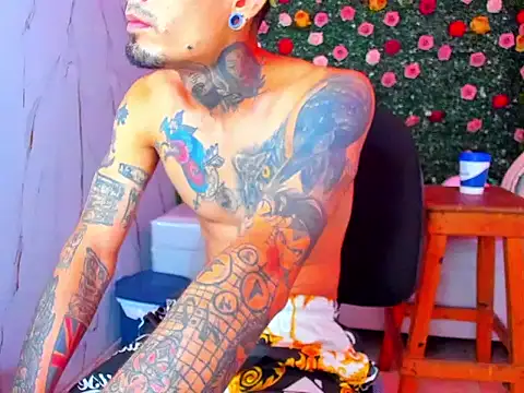 Boy_tatto77 Webcam show
