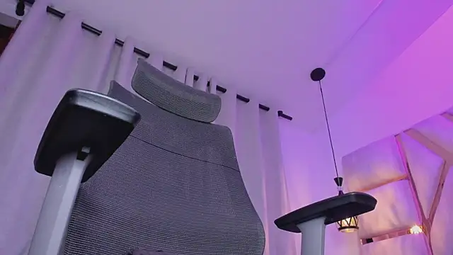 shineevg – Naživo XXX chat