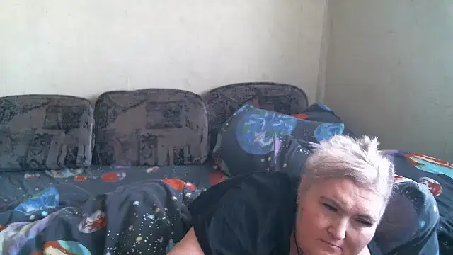 Lana555 现场XXX聊天