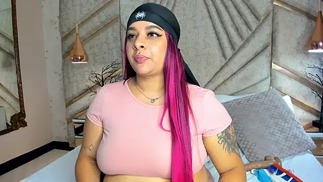 EmeelyMullern Live XXX chat