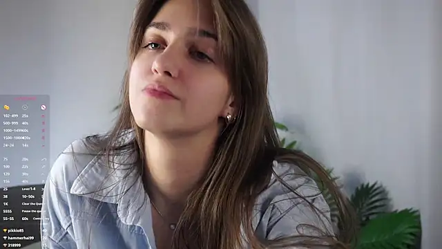 ClarineCasebolt Chat XXX in diretta