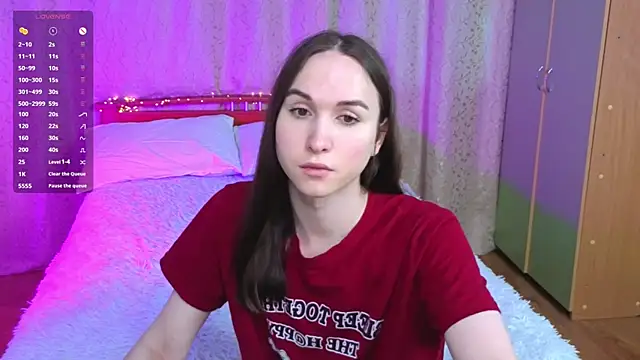 Angeel_Kate Adlı Modelin Canlı XXX Sohbeti