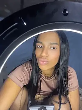 Živý XXX chat FlorSalvaje_