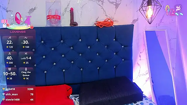 Dakotaa_Johnson: онлайн-секс-чат