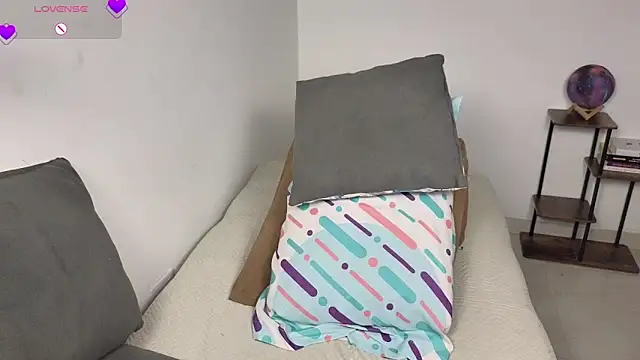 blue__moon_ Live XXX Chat