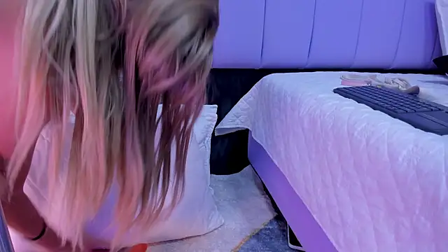 SusanarossのライブXXXチャット