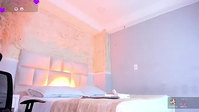 AnaiaClarck's Live XXX Chat