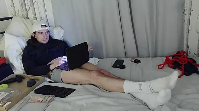 DylanBrook: онлайн-секс-чат