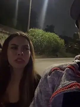 lindaandtony Adlı Modelin Web Kamerası Şovu