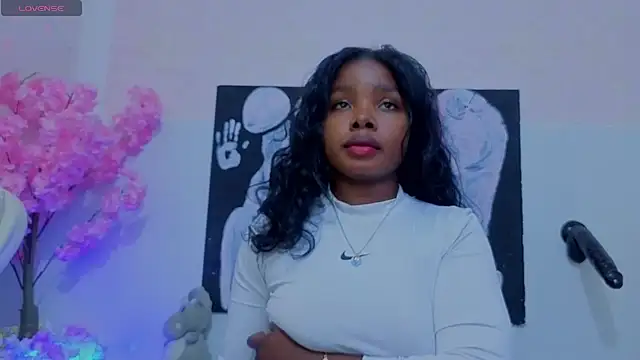 KilyetVera3x Chat XXX in diretta