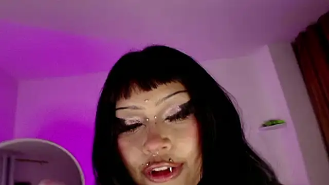 666hotline: онлайн-секс-чат