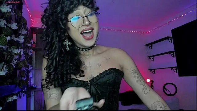 Heka_Prudence Show Webcam