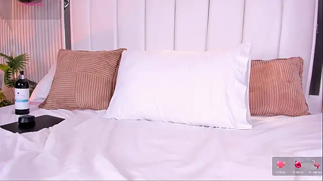 دردشة FiorelaSton الجنسية المباشرة