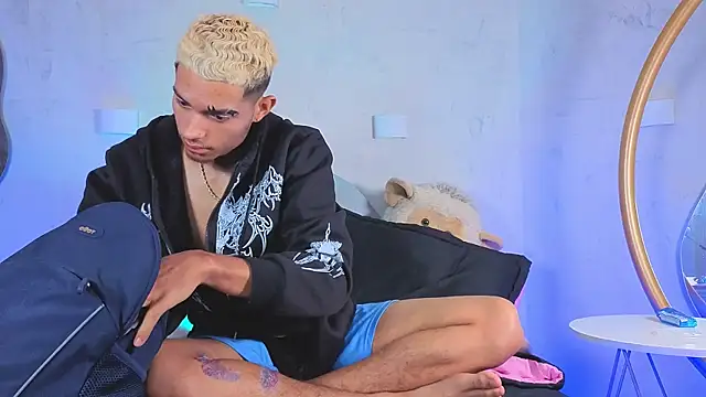 ItsZairenのウェブカメラショー