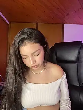 Mady_Pink's Live XXX Chat