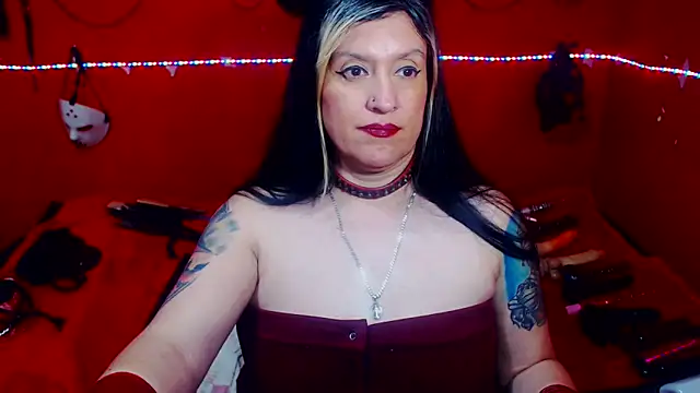 MATURE_Randy's Live XXX Chat