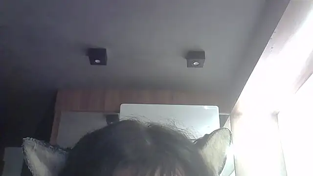 SkinnyKitten's Live XXX Chat