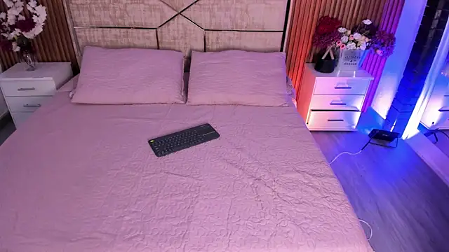 XXX chat uživo modela MrsFoucher