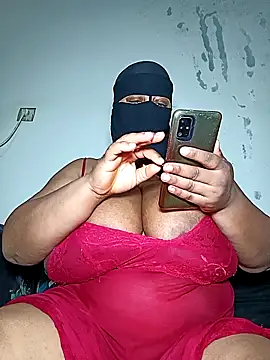 Loly_mor's Webcam Show