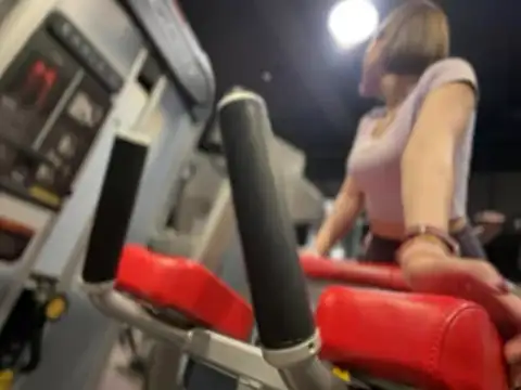 XXX chat uživo modela Rose168_