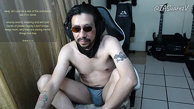 IASuarezV Pertunjukan Webcam