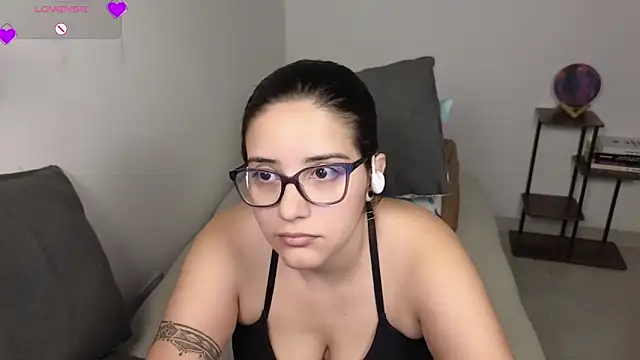 blue__moon_ Adlı Modelin Canlı XXX Sohbeti