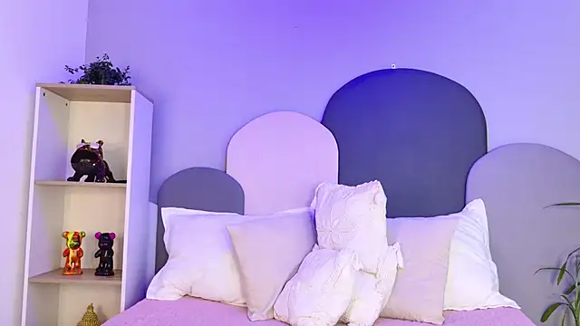 TaraCarsonのライブXXXチャット